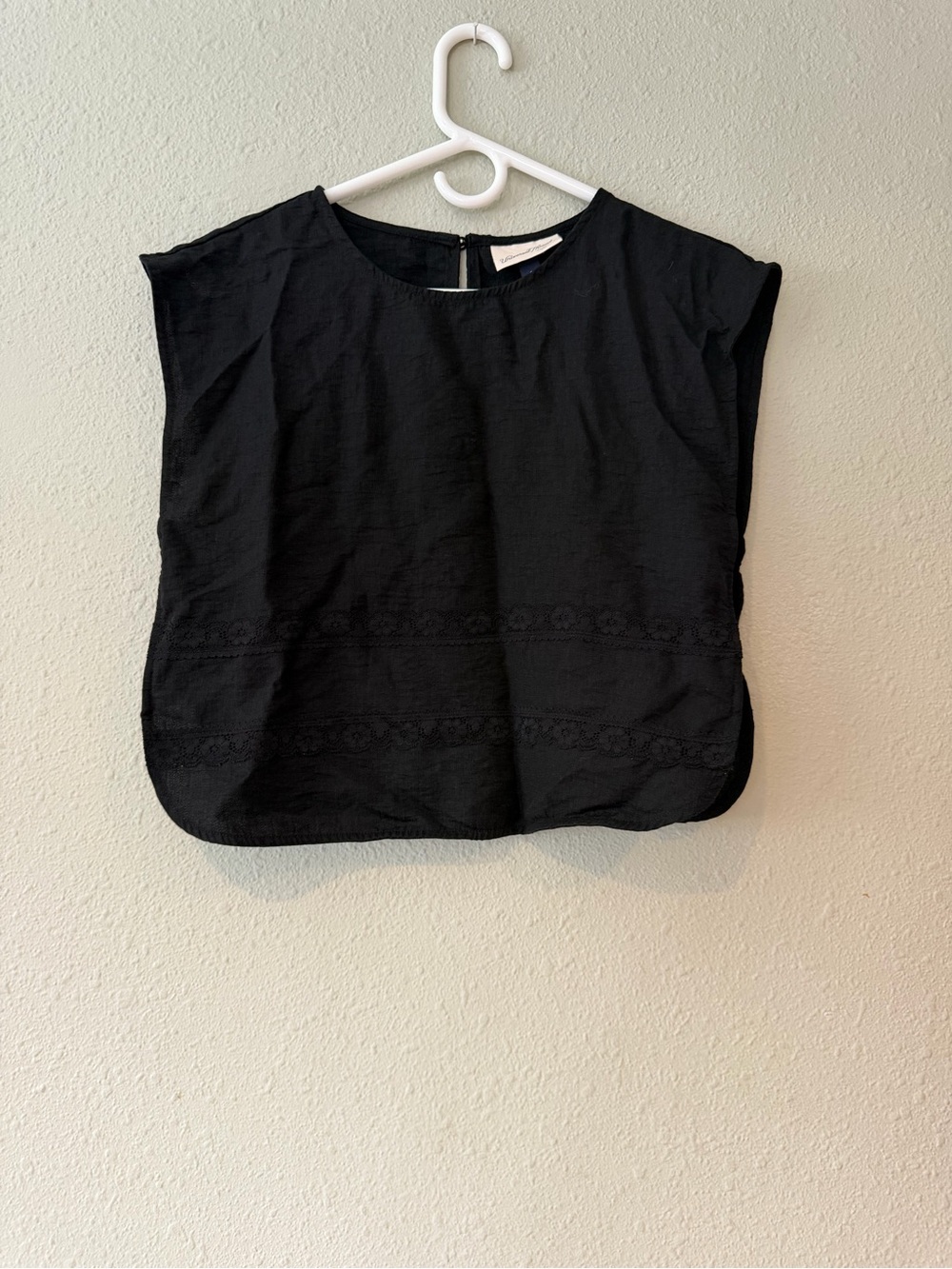 Women’s Black Cap Sleeve Boxy Top